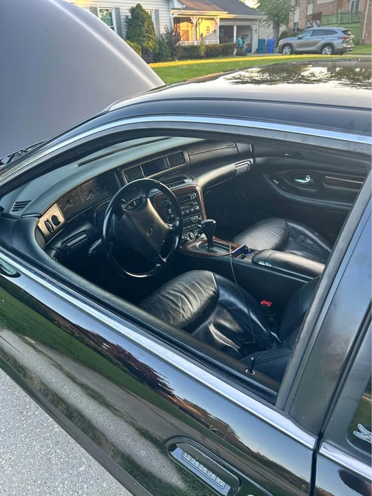1997 Lincoln Continental Mark VIII - Image 7 of 9
