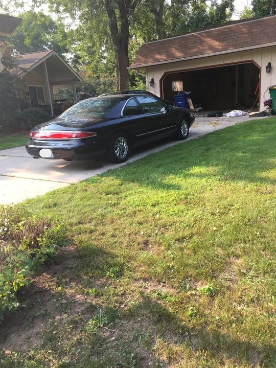 1997 Lincoln Continental Mark VIII - Image 4 of 6