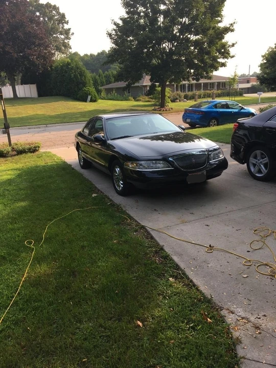 1997 Lincoln Continental Mark VIII - Image 3 of 6