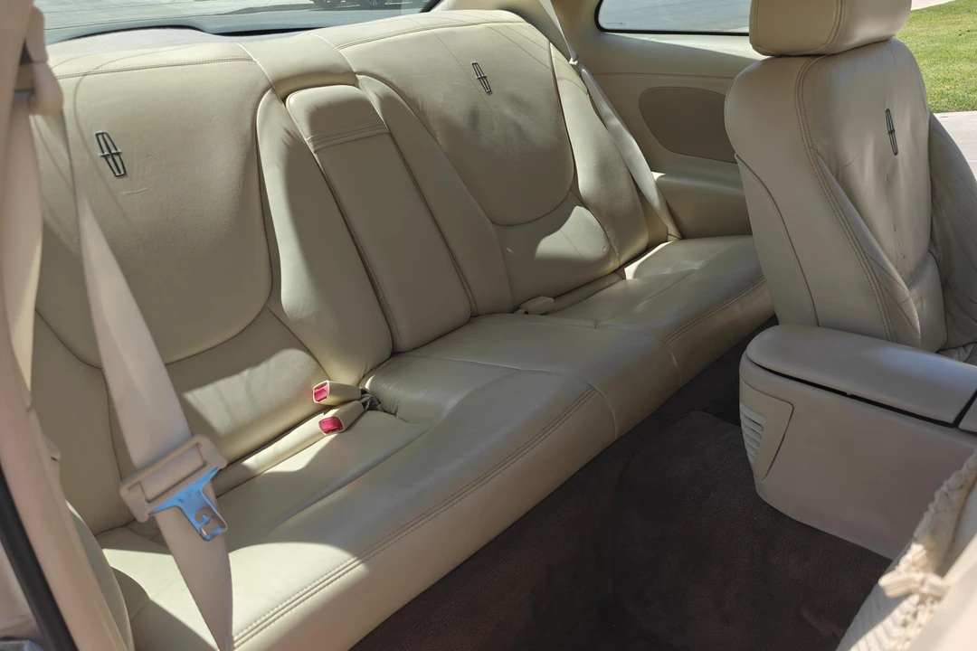 1997 Lincoln Continental Mark VIII - Image 26 of 31