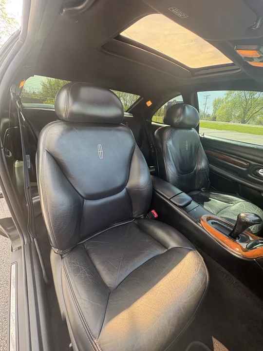 1997 Lincoln Continental Mark VIII - Image 6 of 7
