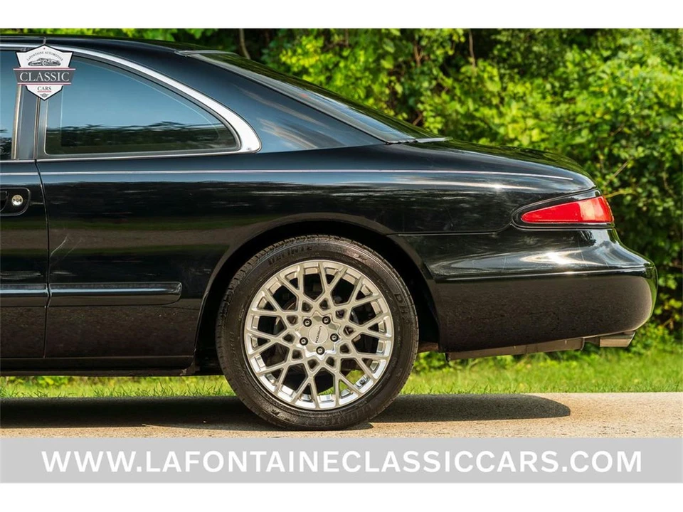 1997 Lincoln Continental Mark VIII - Image 22 of 31