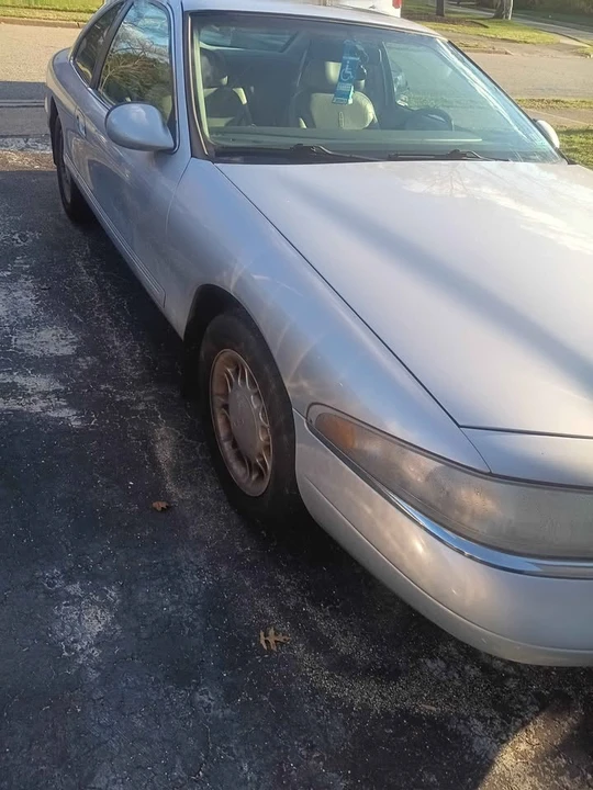 1997 Lincoln Continental Mark VIII - Image 3 of 11
