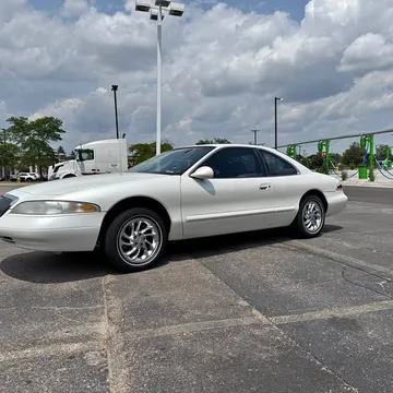 1997 Lincoln Mark VIII Coupe