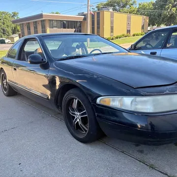1997 Lincoln Mark VIII Coupe