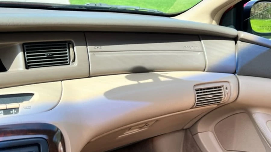 1997 Lincoln Continental Mark VIII - Image 6 of 19