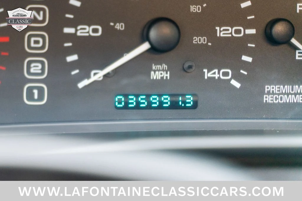 1997 Lincoln Continental Mark VIII - Image 15 of 31