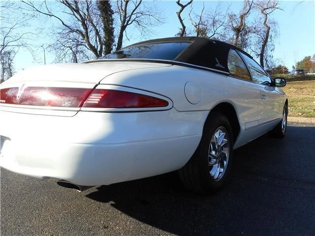 1997 Lincoln Continental Mark VIII - Image 4 of 12