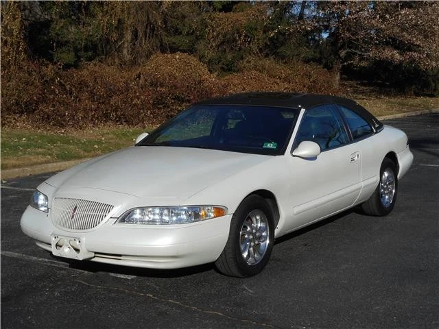 1997 Lincoln Continental Mark VIII - Image 9 of 12
