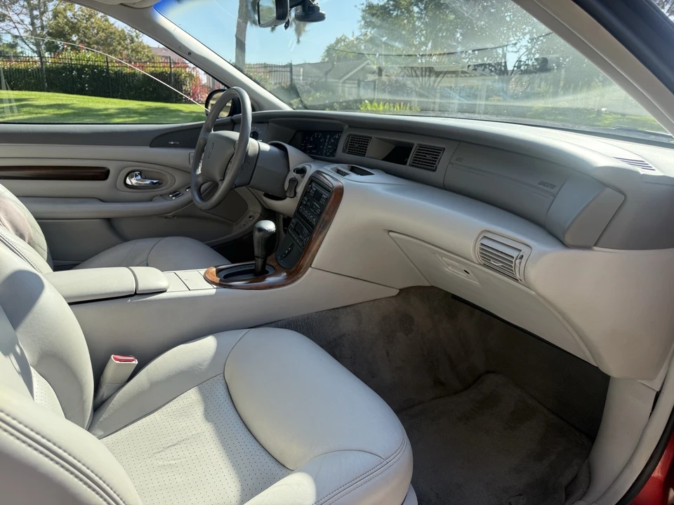 1997 Lincoln Continental Mark VIII - Image 12 of 16