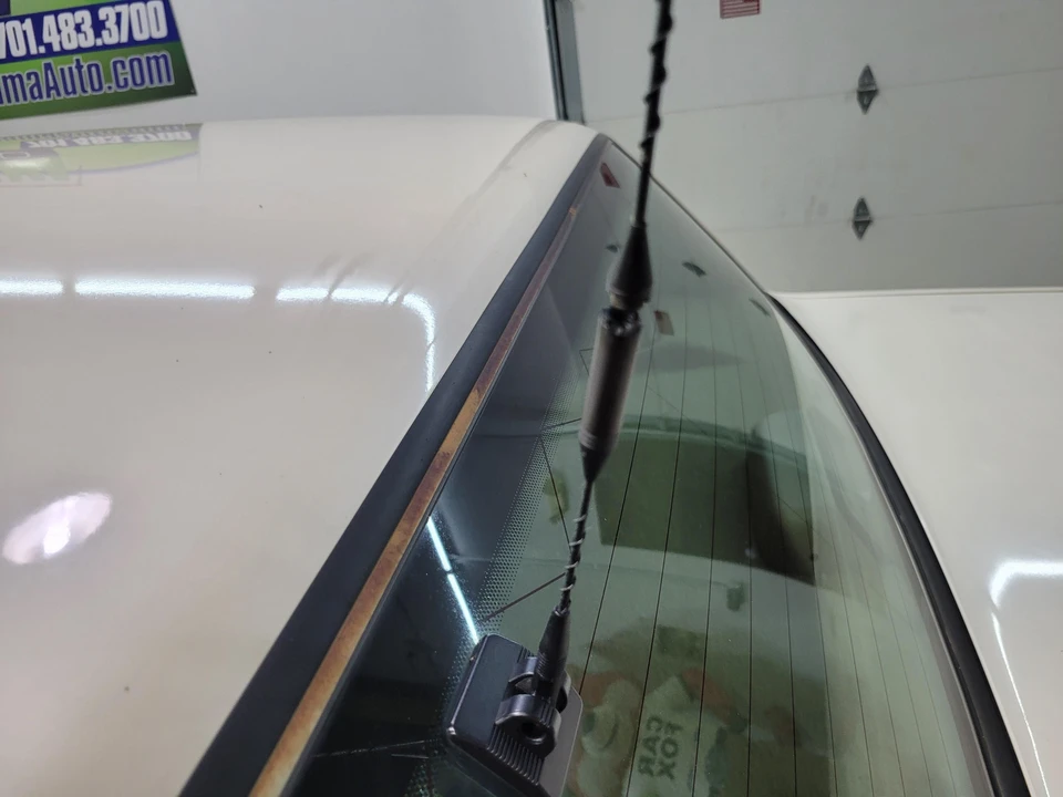 1997 Lincoln Town Car - Image 25 of 31