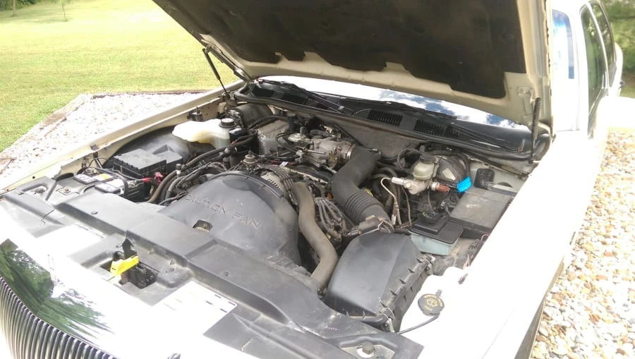 1997 Lincoln Town Car - Image 9 of 12