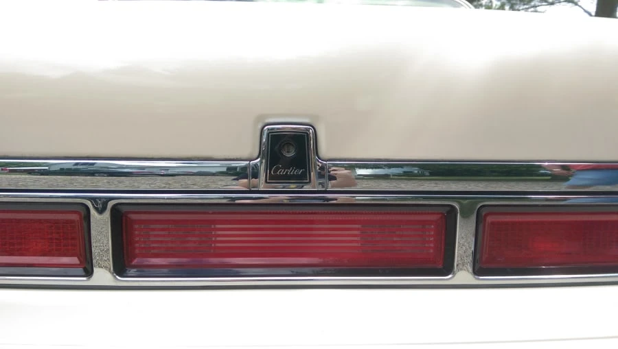1997 Lincoln Town Car - Image 10 of 12