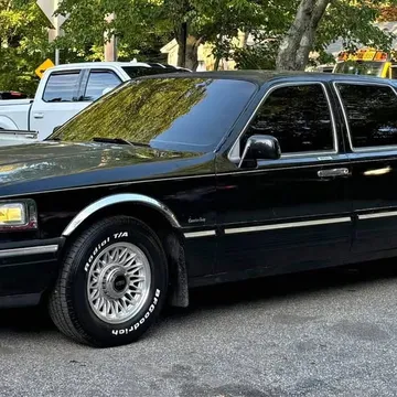 1997 Lincoln Town Car Executive Livery Sedan 4D
