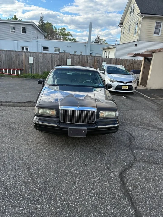 1997 Lincoln Town Car - Image 7 of 8