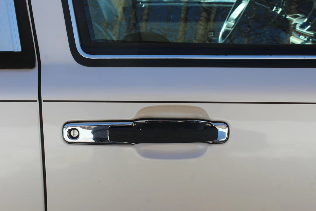1997 Lincoln Town Car - Image 30 of 31