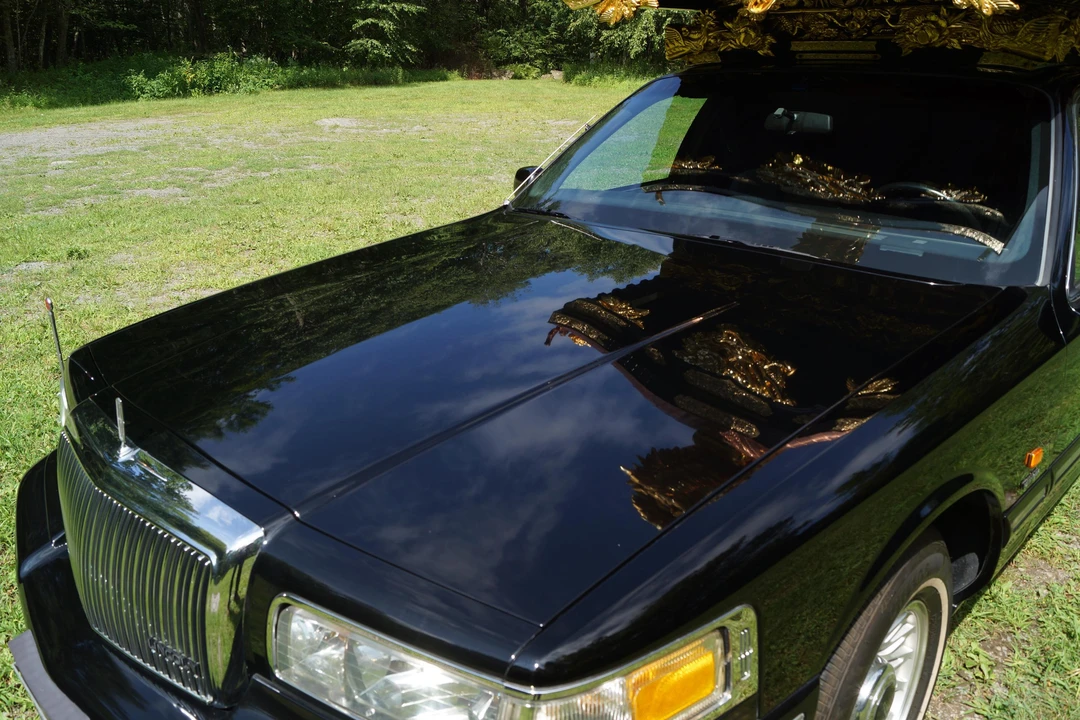 1997 Lincoln Town Car - Image 31 of 31