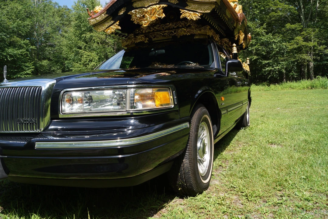 1997 Lincoln Town Car - Image 29 of 31