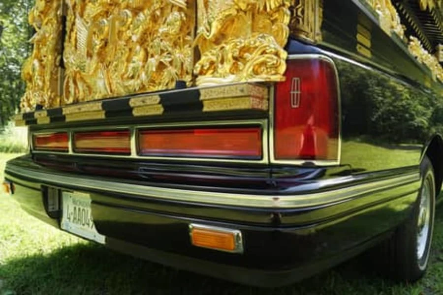 1997 Lincoln Town Car - Image 20 of 31