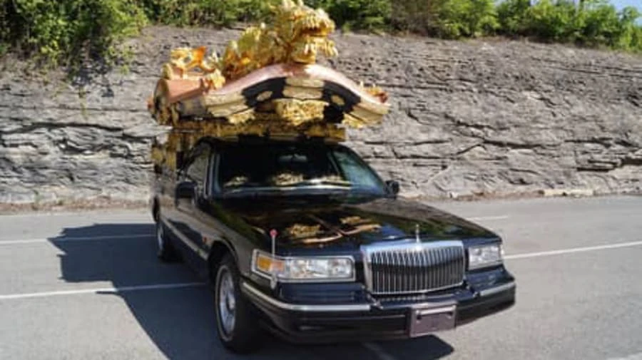 1997 Lincoln Town Car - Image 6 of 31