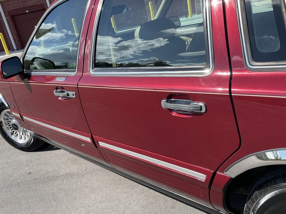 1997 Lincoln Town Car - Image 21 of 21