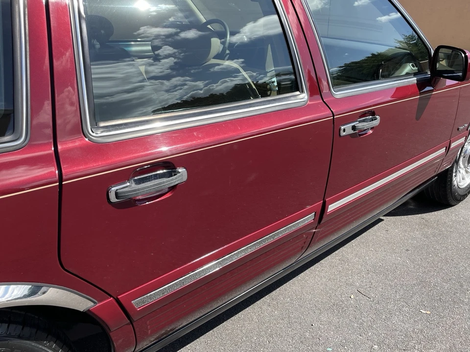 1997 Lincoln Town Car - Image 20 of 21