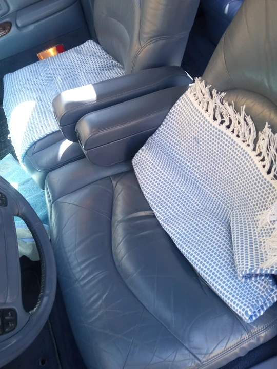 1997 Lincoln Town Car - Image 5 of 17