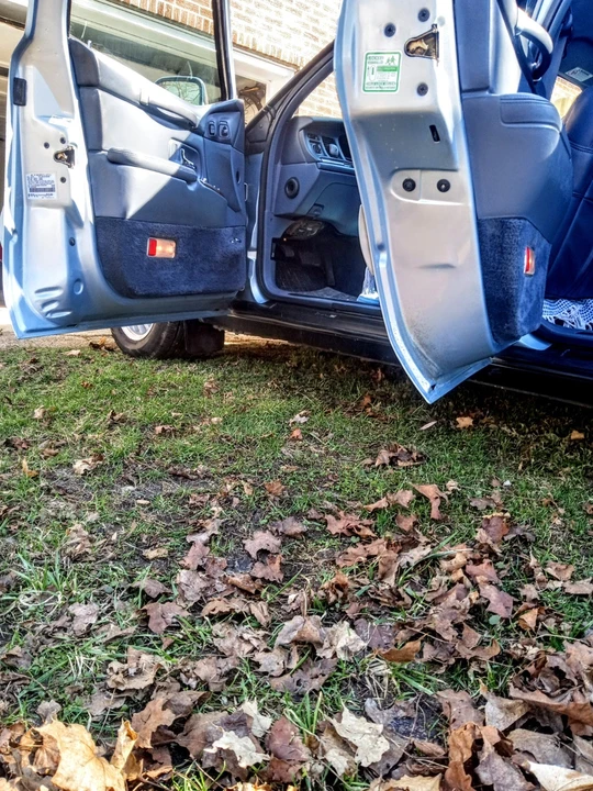 1997 Lincoln Town Car - Image 7 of 17