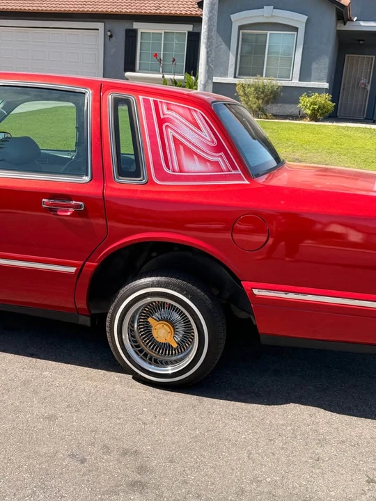 1997 Lincoln Town Car - Image 3 of 5