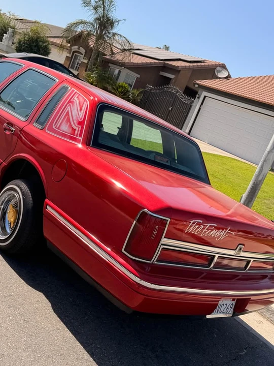 1997 Lincoln Town Car - Image 4 of 5