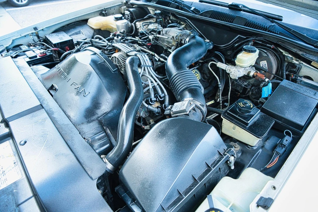 1997 Lincoln Town Car - Image 18 of 21