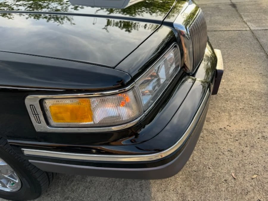 1997 Lincoln Town Car - Image 20 of 31