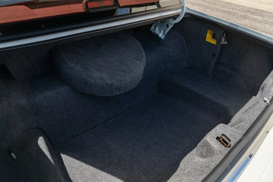 1997 Lincoln Town Car - Image 31 of 31