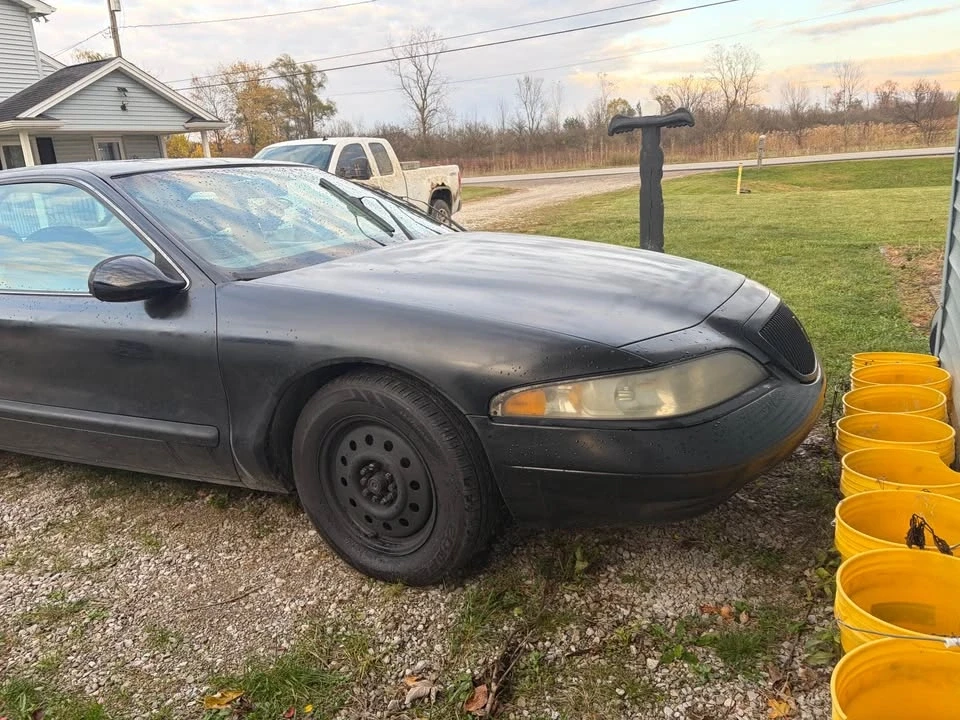 1997 Lincoln Continental Mark VIII - Image 4 of 5