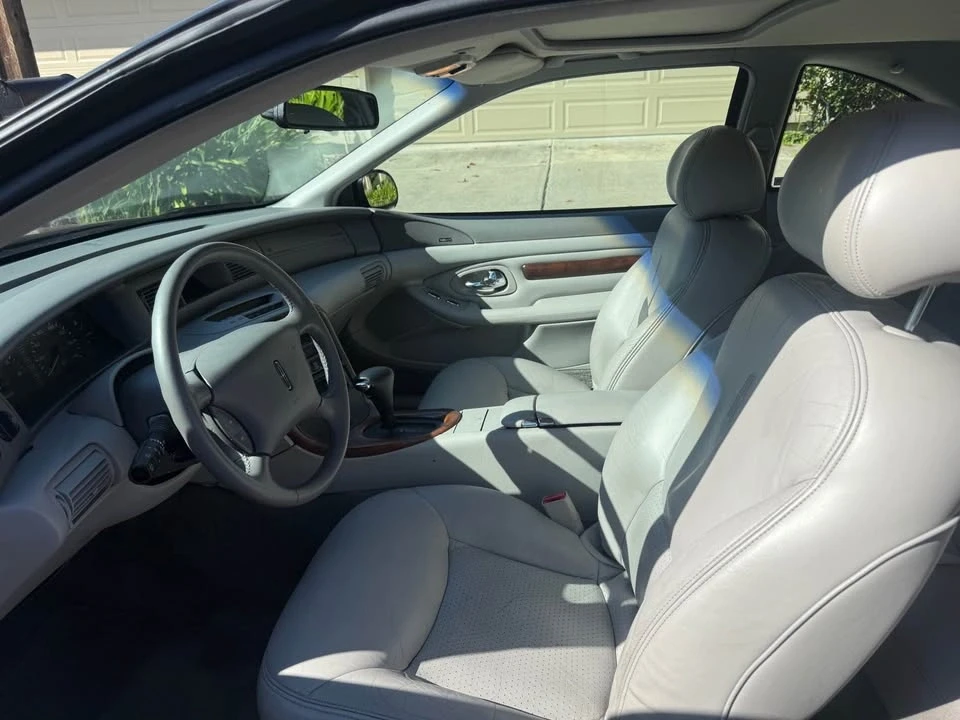 1997 Lincoln Continental Mark VIII - Image 12 of 14