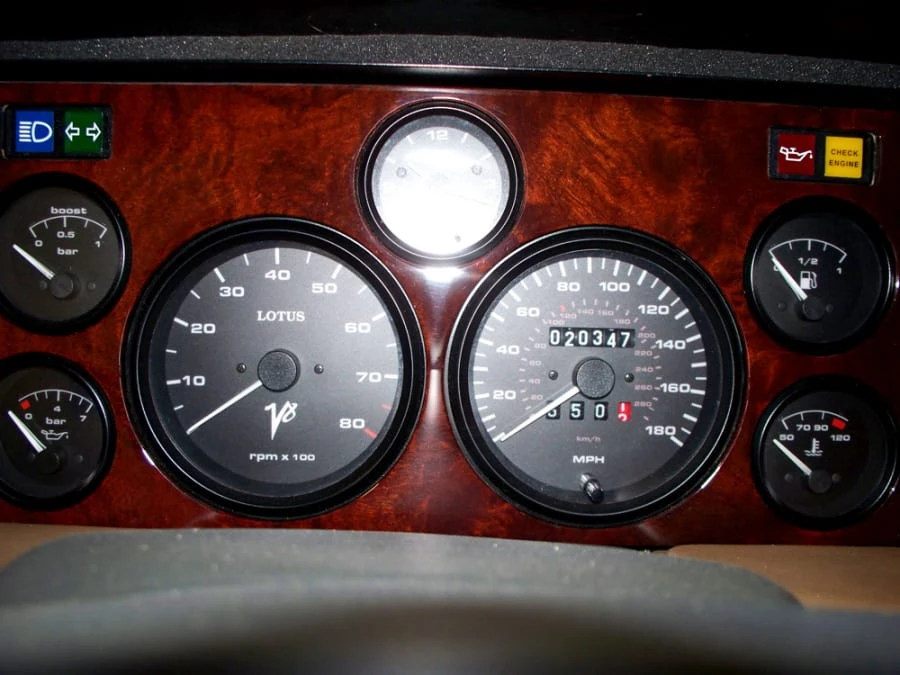 1997 Lotus Esprit Series 4 - Image 5 of 10