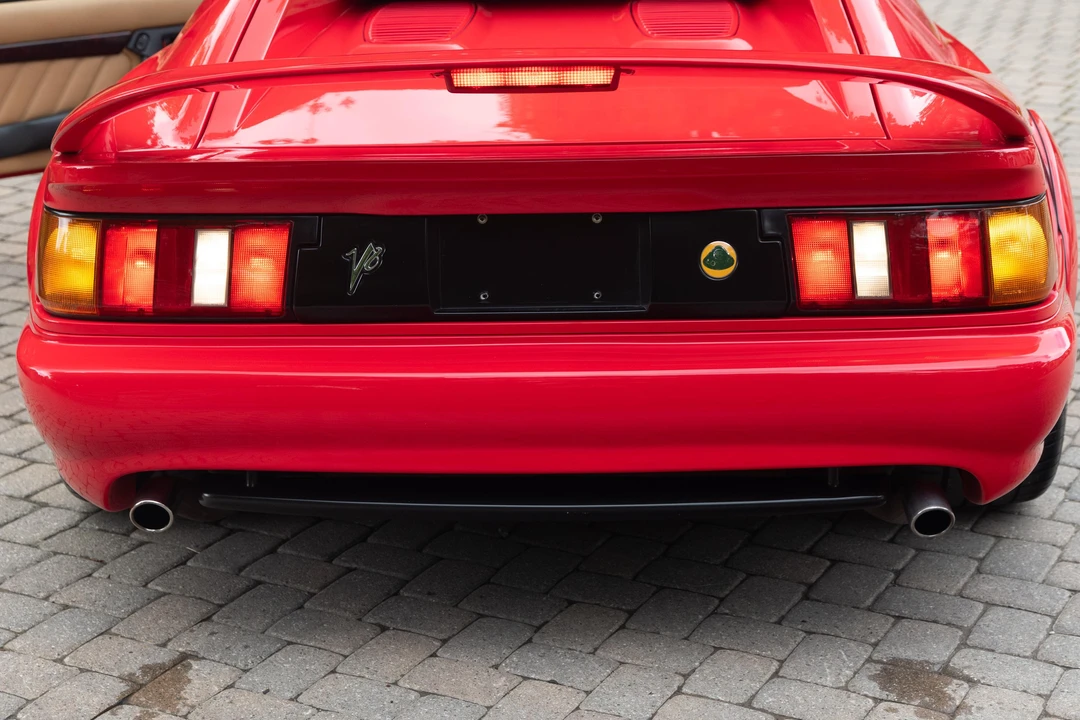 1997 Lotus Esprit Series 4 - Image 17 of 31