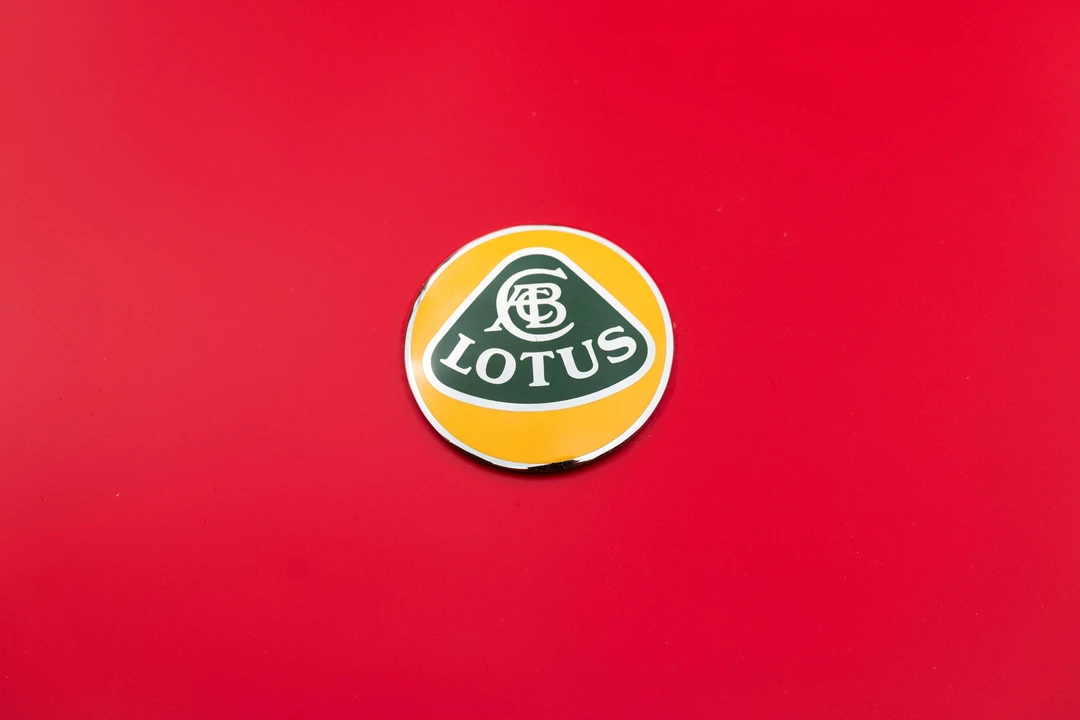 1997 Lotus Esprit Series 4 - Image 11 of 31