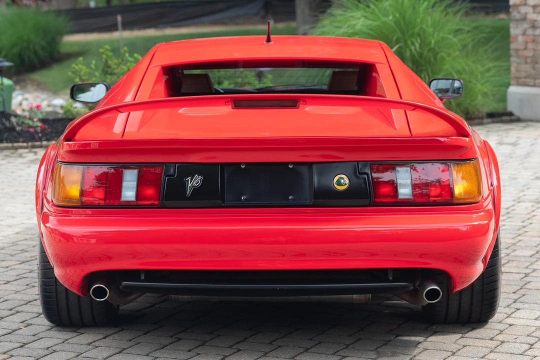 1997 Lotus Esprit Series 4 - Image 5 of 31