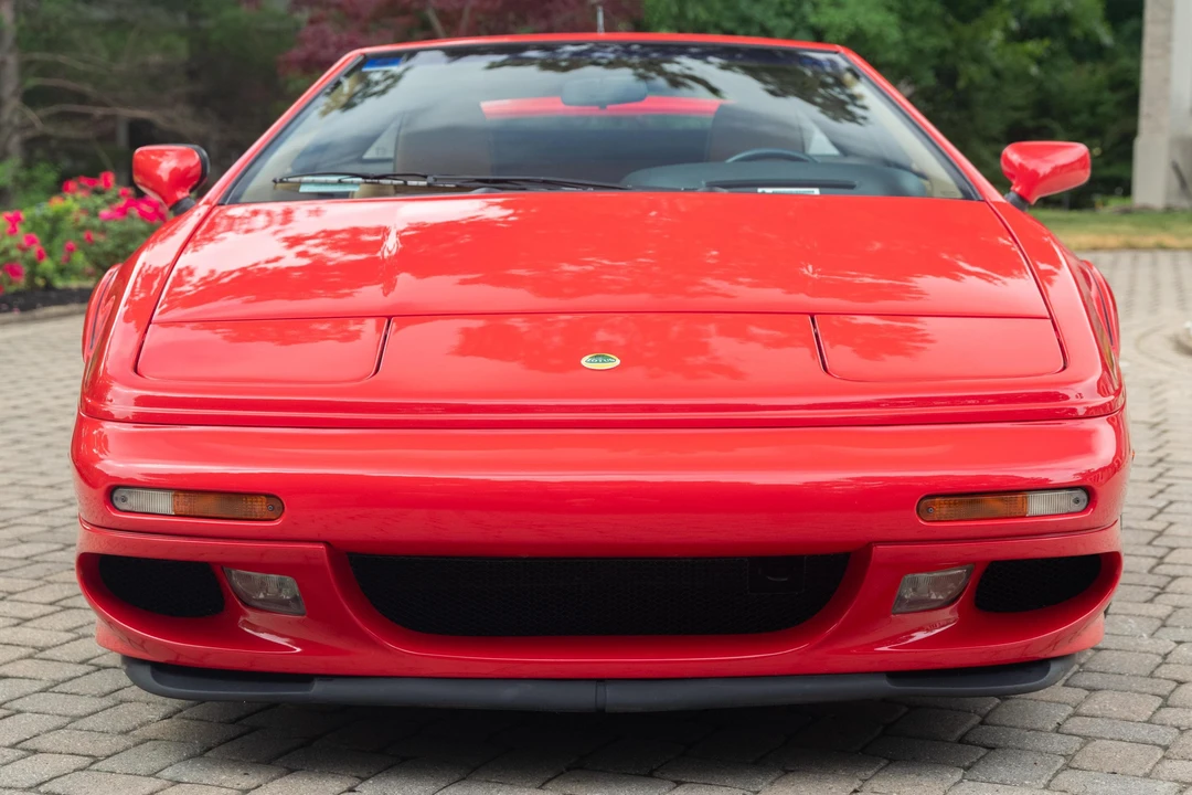 1997 Lotus Esprit Series 4 - Image 2 of 31