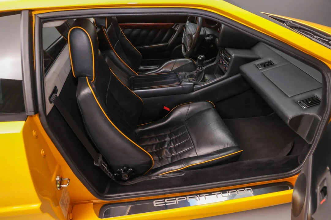 1997 Lotus Esprit Series 4 - Image 4 of 7