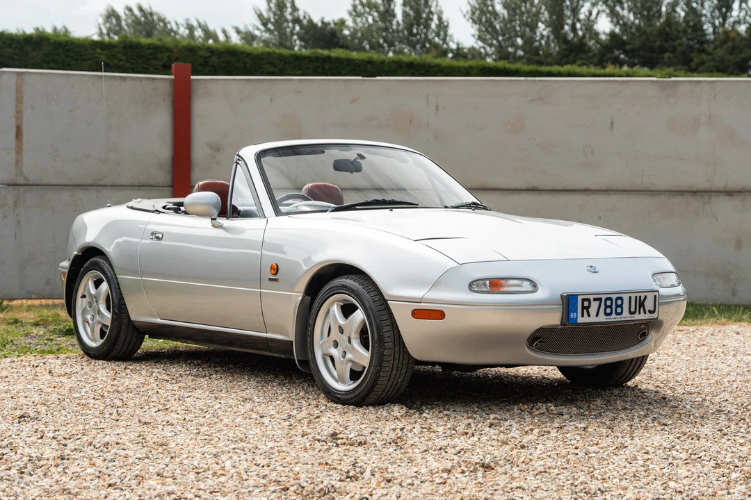 1997 Mazda NA MX-5 Miata - Image 2 of 31
