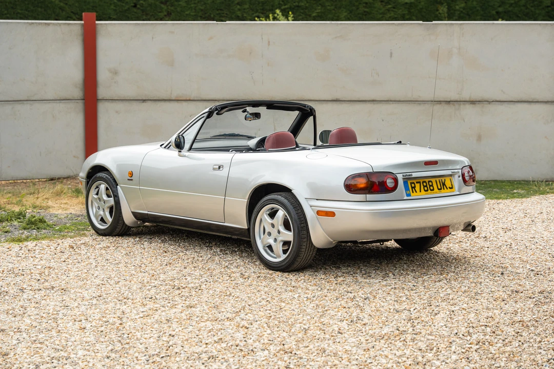 1997 Mazda NA MX-5 Miata - Image 6 of 31