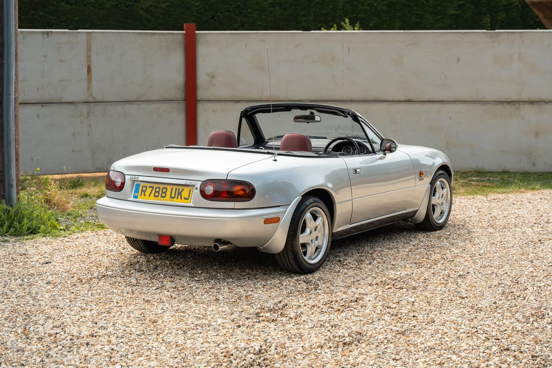 1997 Mazda NA MX-5 Miata - Image 8 of 31