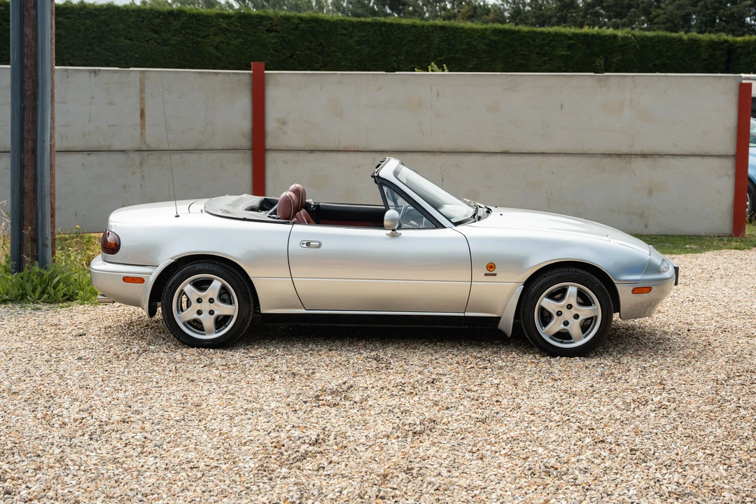 1997 Mazda NA MX-5 Miata - Image 17 of 31
