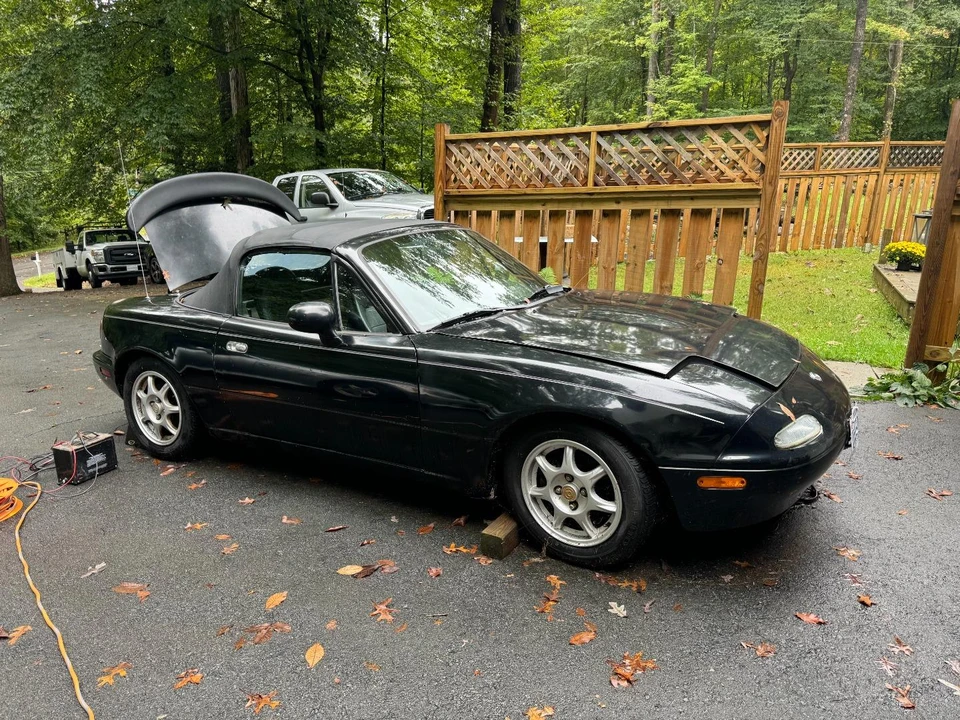 1997 Mazda NA MX-5 Miata - Image 2 of 2
