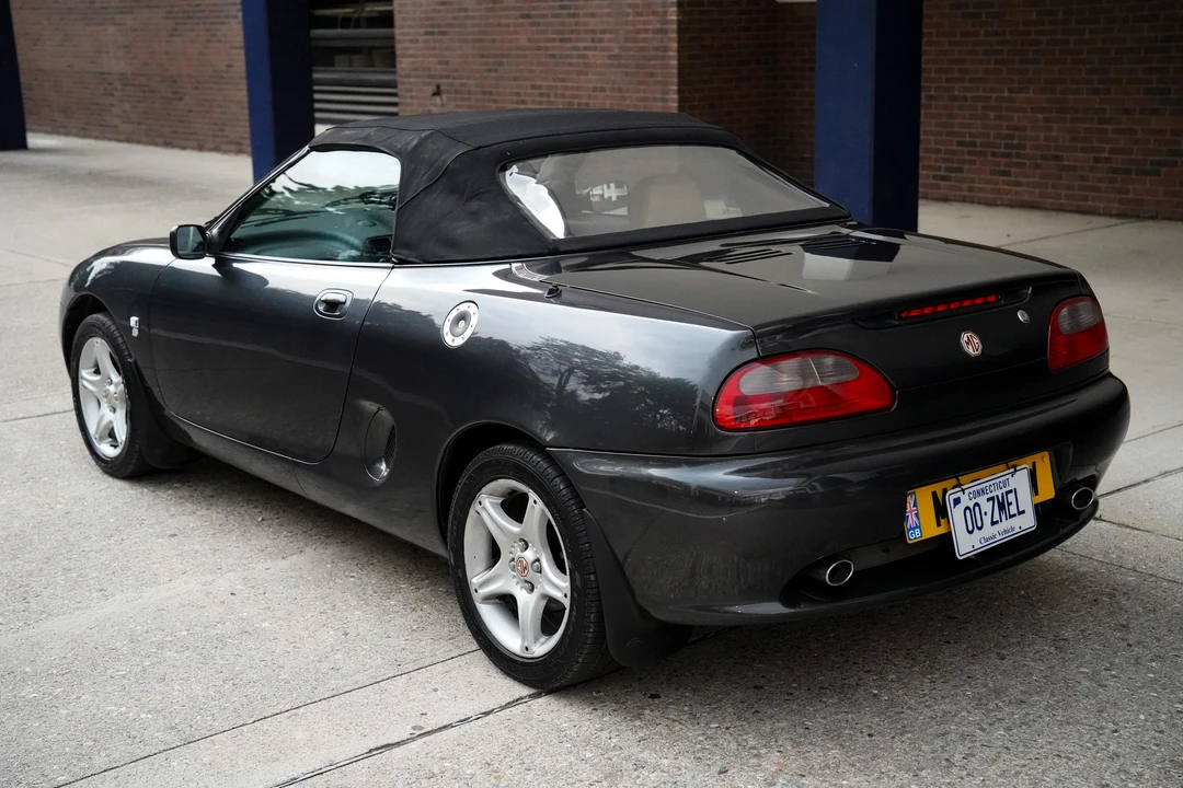 1997 MG F - Image 25 of 31