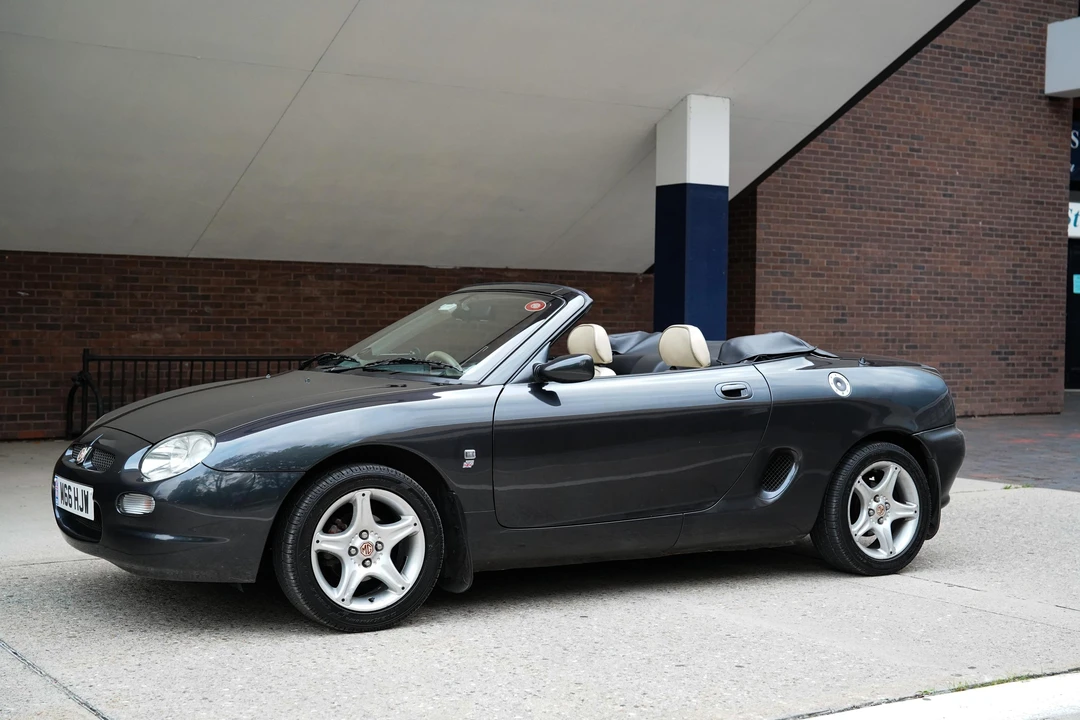 1997 MG F - Image 8 of 31