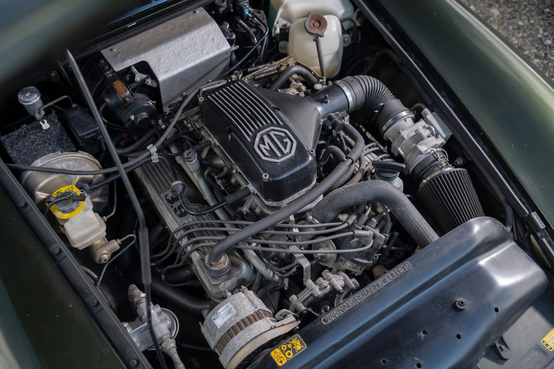 1997 MG RV8 - Image 28 of 31