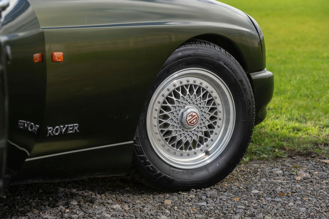 1997 MG RV8 - Image 21 of 31